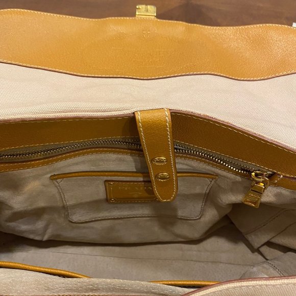 Prada handbag - Picture 12 of 12